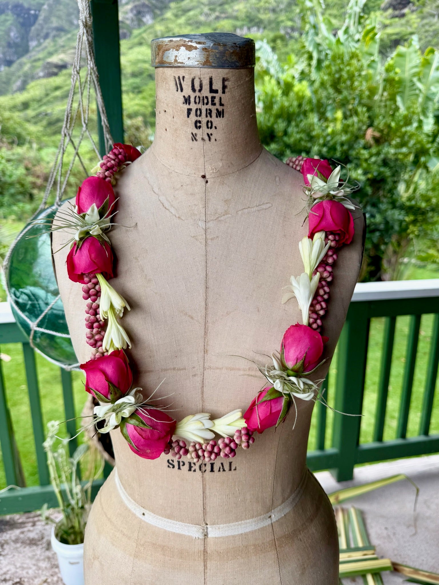 Premium Lei - catch of the day